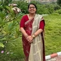Team member at EduMeta The iSchool, passionate about providing quality education